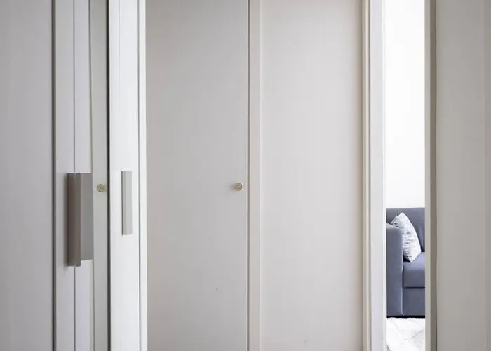 Quiet Two-room Near The Subway And The Sea ヘルシンキ